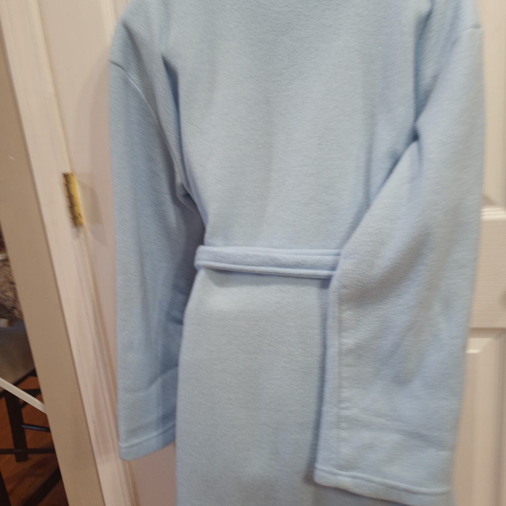 Ladies Bath Robe - Picture 5 of 12